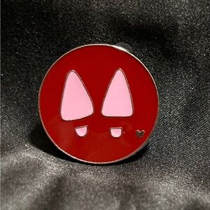 Disney WDW Hidden Mickey 2007 Series 2 Shoeprints Minnie's Feet Pin.